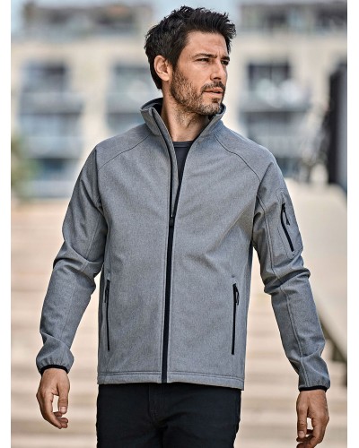 LIGHTWEIGHT PERFORMANCE SOFTSHELL TJ9510